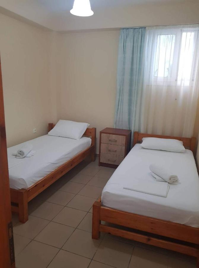 Veronika'S Apartment Himare Luaran gambar